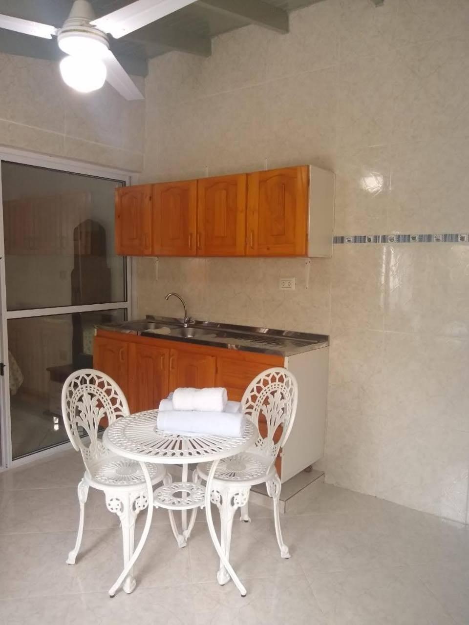 Flia Ocampo Lejlighed Puerto Iguazú Eksteriør billede